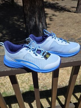 Light Blue Athletic Sneakers Womens Size 8.5